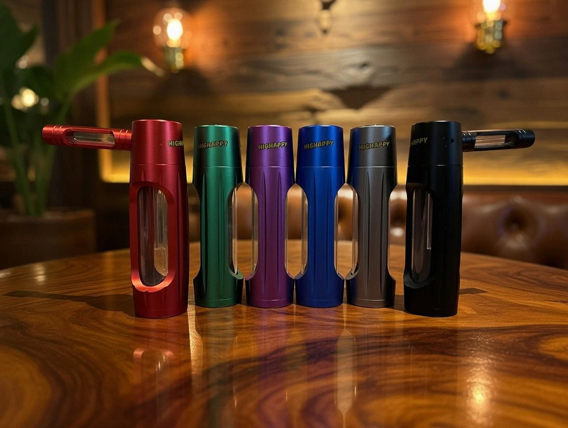 Tragbarer Bubbler von Highappy, klare Pfeife mit Glasdesign, ideal für rauchende Erlebnisse, auf einem weißen Hintergrund.